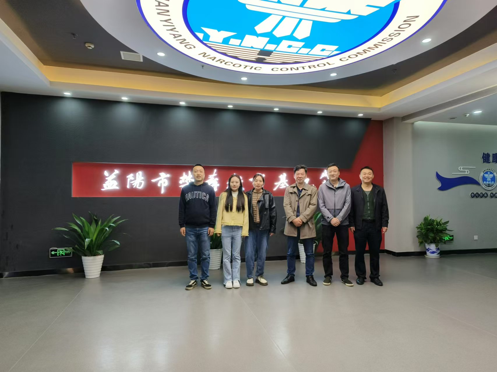 10月22日，市侨联参观市禁毒教育基地